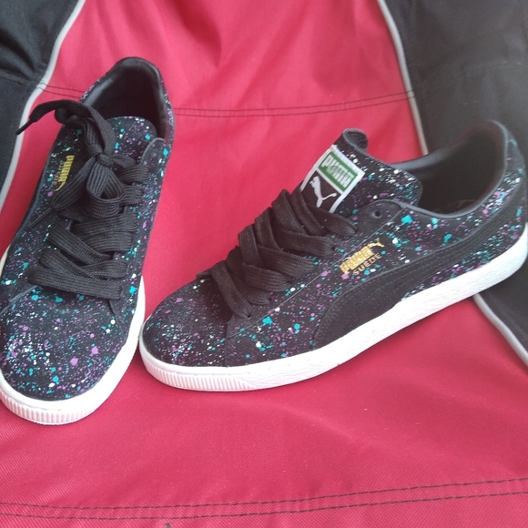 Puma - Picture 3 of 7